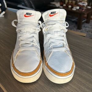 Nike Court Legacy women’s Sneaker